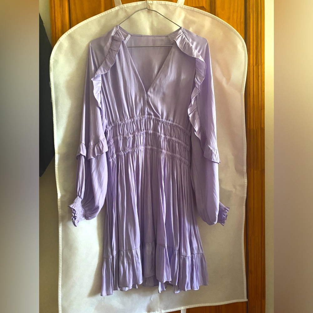 Light purple mini dress, long sleeve